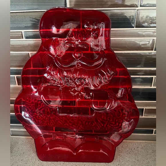 Retro hard plastic Santa party tray PLUS house cookie cutter - Picture 2 of 8